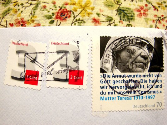 DE-2200443_stamps